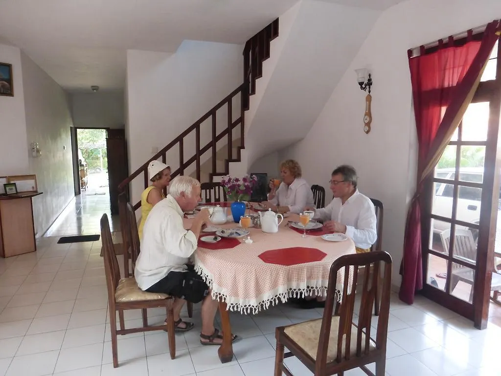 Snowdrop Hotel Negombo Sri Lanka